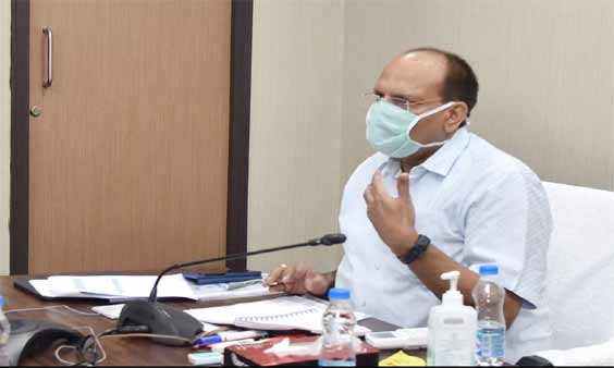 తెలంగాణలో కరోనా అదుపులోనే ఉంది, లాక్ డౌన్ ఆలోచన లేదు-సీఎస్ somesh kumar 1